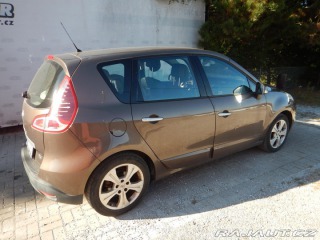 Renault Scénic 1.6 i81 KW 2012