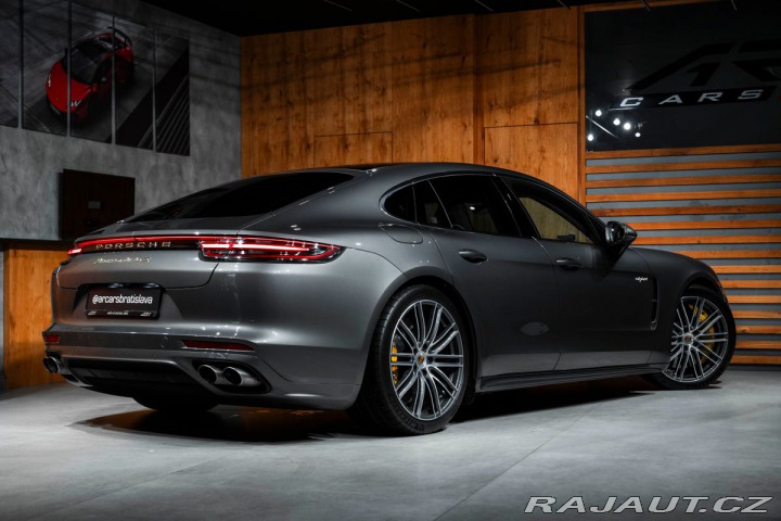 Porsche Panamera Turbo S E-hybrid, SportDe 2017