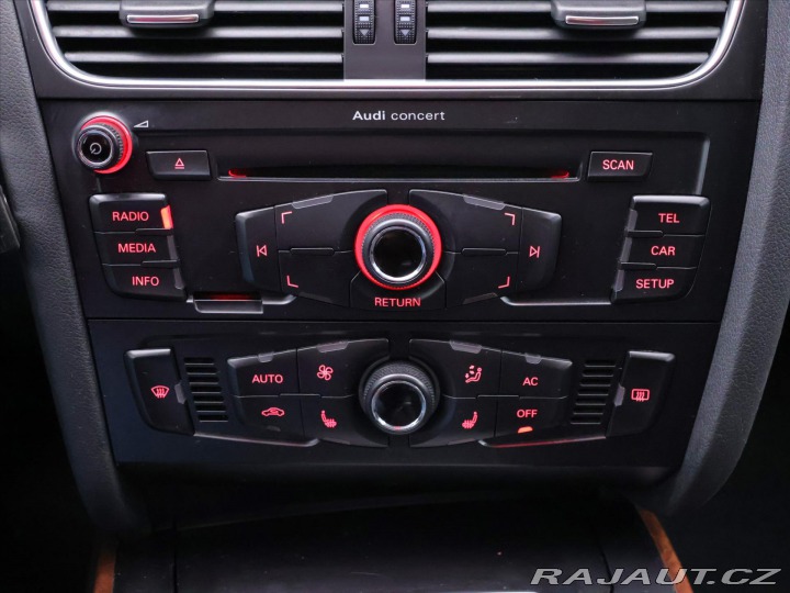 Audi A5 2,0 TFSI 132kW Xenon 1.Ma 2011