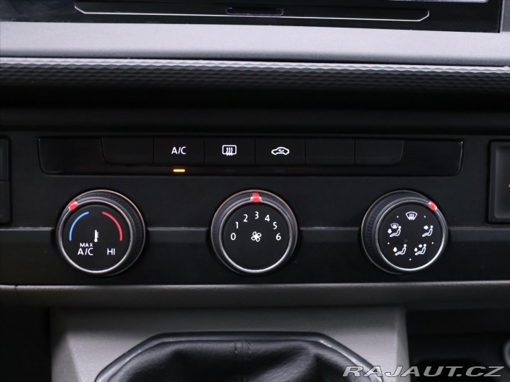 Volkswagen Transporter 2,0 TDI 110kW 6-Míst Long 2021