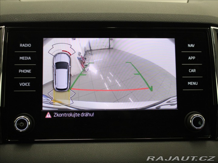 Škoda Karoq 2,0 TDi DSG Style 1.maj.Č 2023