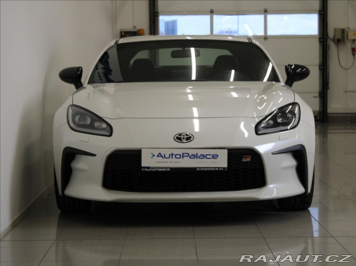 Toyota GR86 2,4 234k. Executive 21tkm 2023