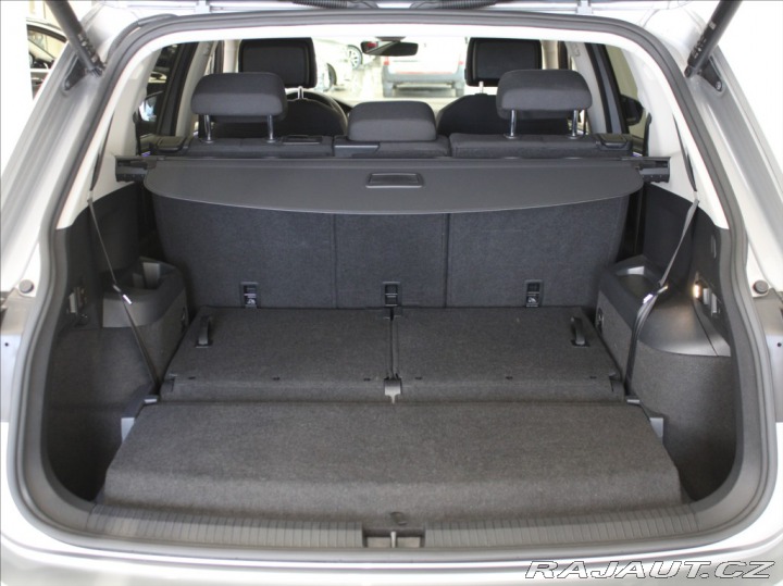 Volkswagen Tiguan Allspace 2,0 TDi DSG Life 7-míst Z 2022