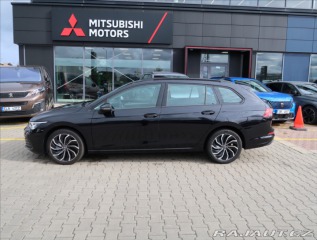Volkswagen Golf 1,0 TSI ČR 1 MAJITEL 2021