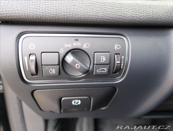 Volvo XC60 2,4 D4 AUT AWD MOMENTUM 2016