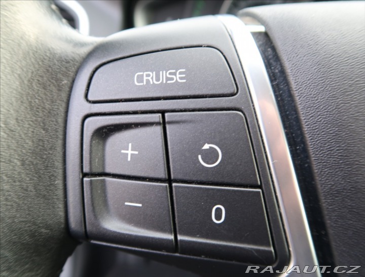 Volvo XC60 2,4 D4 AUT AWD MOMENTUM 2016