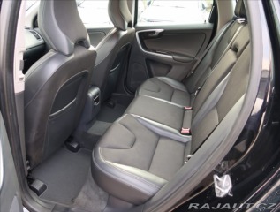 Volvo XC60 2,4 D4 AUT AWD MOMENTUM 2016