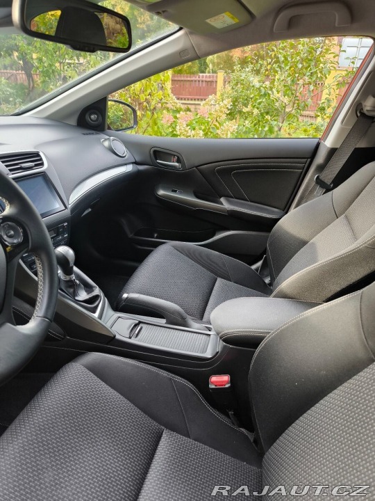 Honda Civic 1,6 tourer 16 d-tec 2015