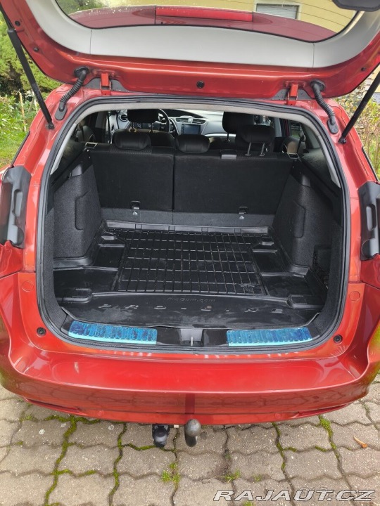 Honda Civic 1,6 tourer 16 d-tec 2015