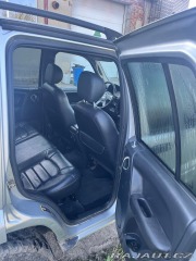 Jeep Cherokee 2,5   KJ 2003