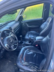 Jeep Cherokee 2,5   KJ 2003