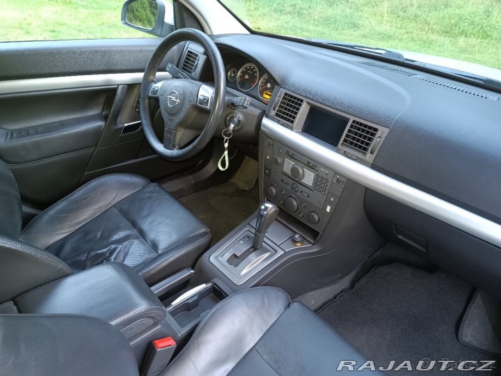 Opel Vectra 3,2 C GTS V6 1800