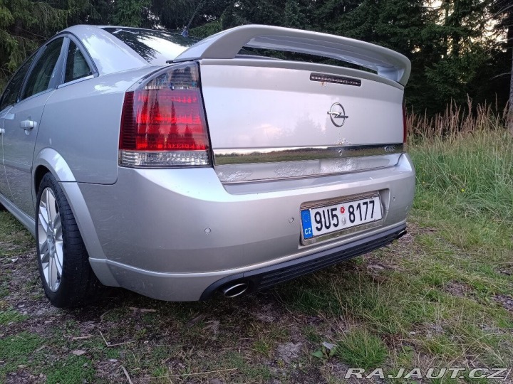 Opel Vectra 3,2 C GTS V6 1800