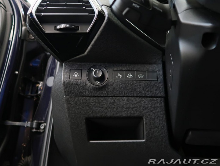 Ostatní značky Ostatní modely DS Automobiles DS7 Crossback 1.6PureTech,165kW,GRAND,A 1800