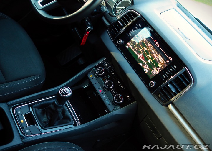 Škoda Karoq 1.6 TDi,1/2019- RESERVÉ 2019