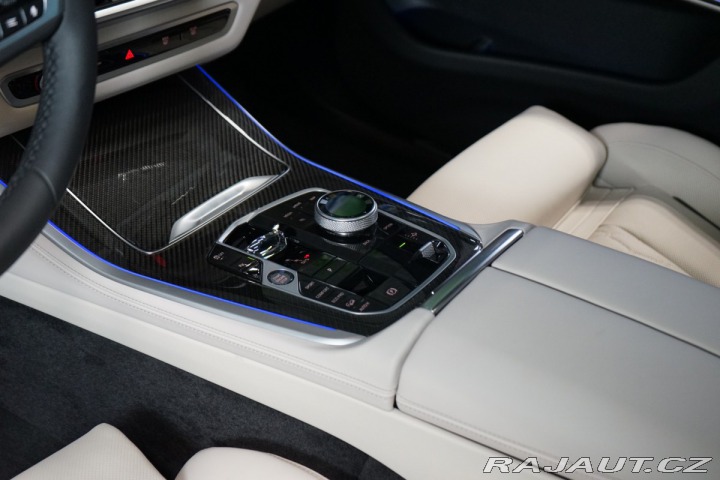 BMW X5 40d*xDRIVE*PANO*H/K*MASÁŽ 2025