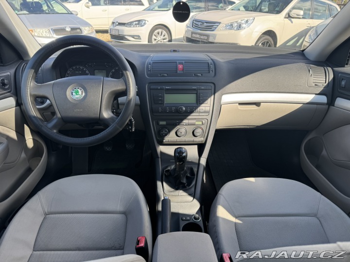 Škoda Octavia 1,6 MPI 75 KW STK SK 2006