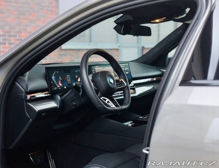 BMW 5 Touring 550e xDrive | M 2025