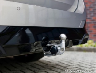 BMW 5 Touring  550e  xDrive | M 2025