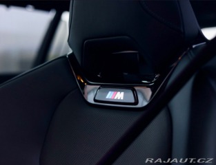 BMW 5 Touring  550e  xDrive | M 2025