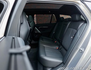 BMW 5 Touring  550e  xDrive | M 2025