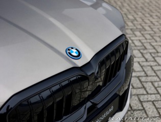 BMW 5 Touring  550e  xDrive | M 2025