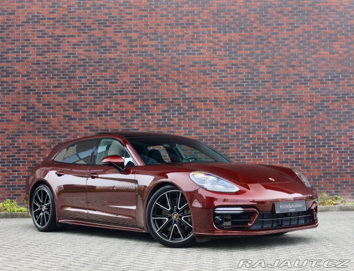 Porsche Panamera Sport Turismo 4 E-Hybrid 2022