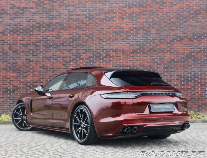 Porsche Panamera Sport Turismo 4 E-Hybrid 2022