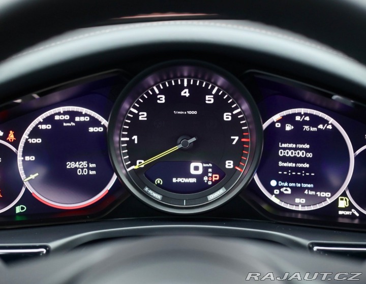 Porsche Panamera Sport Turismo 4 E-Hybrid 2022