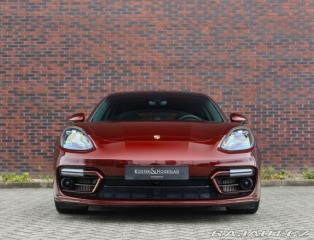 Porsche Panamera Sport Turismo 4 E-Hybrid 2022