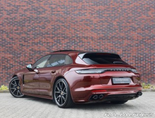 Porsche Panamera Sport Turismo 4 E-Hybrid 2022
