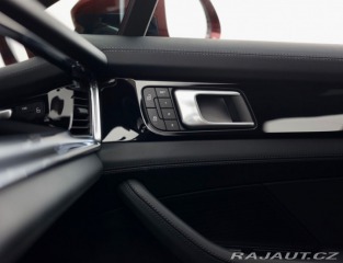 Porsche Panamera Sport Turismo 4 E-Hybrid 2022