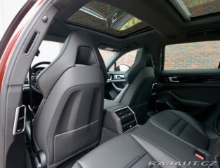Porsche Panamera Sport Turismo 4 E-Hybrid 2022