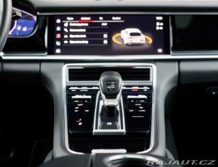 Porsche Panamera Sport Turismo 4 E-Hybrid 2022