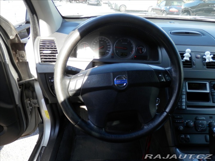 Volvo XC90 2,4 D5 136kW 4x4 AWD auto 2006