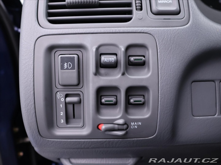Honda CR-V 2,0 i 108 kW 4x4 Klima Ta 2001