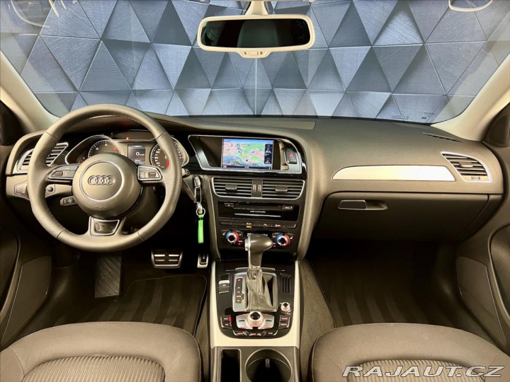Audi A4 Avant 2,0 TDI 110KW A/T S 2015
