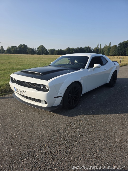 Dodge Challenger Srt hellcat 2018