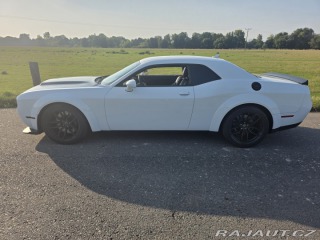 Dodge Challenger Srt hellcat 2018