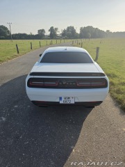 Dodge Challenger Srt hellcat 2018