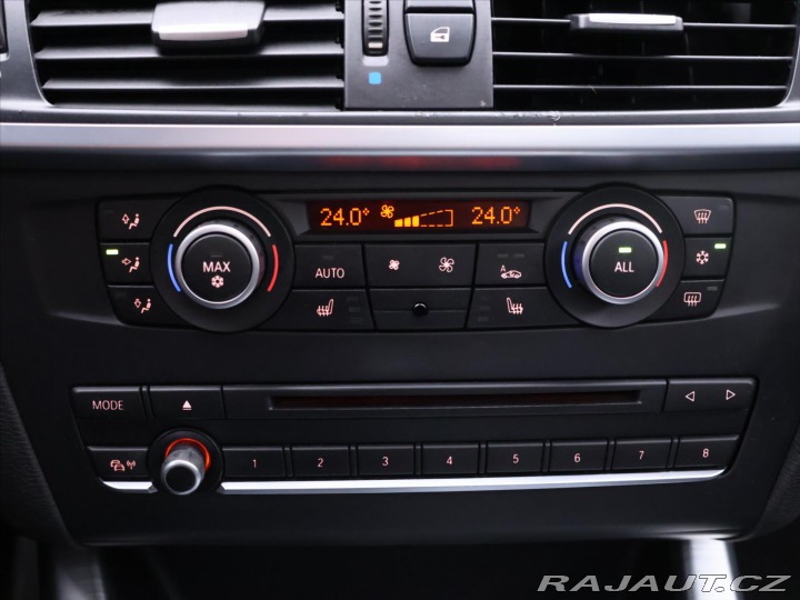 BMW X3 2,0 20d 135kW Xdrive Pano 2011