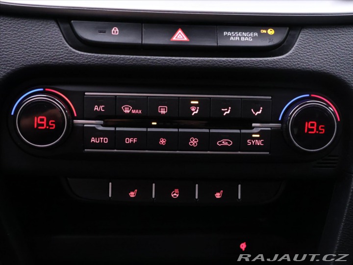 Kia Ceed 1,5 T-GDI 118kW Aut. GT-L 2022