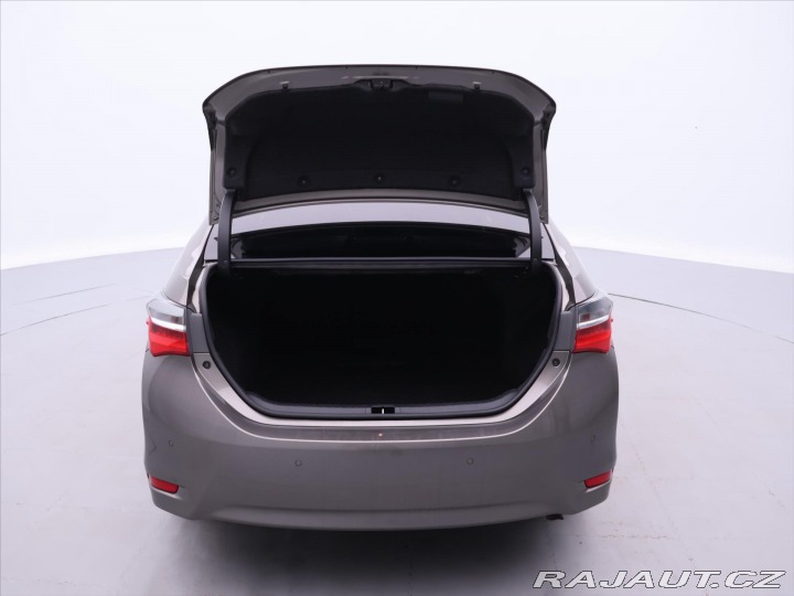 Toyota Corolla 1,6 VVT 97kW Aut. LPG LED 2018