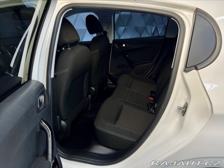 Peugeot 208 1,2 PURE TECH ACTIVE 82 S 2019