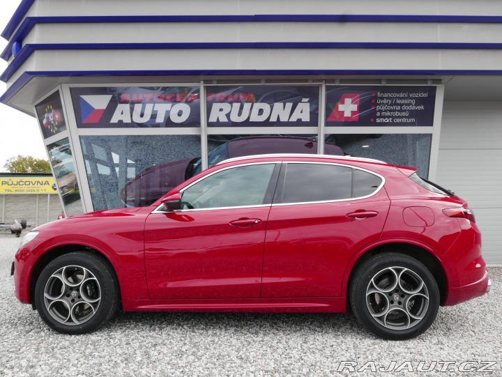 Alfa Romeo Stelvio 2,0i Turbo Q4 Automat 2017