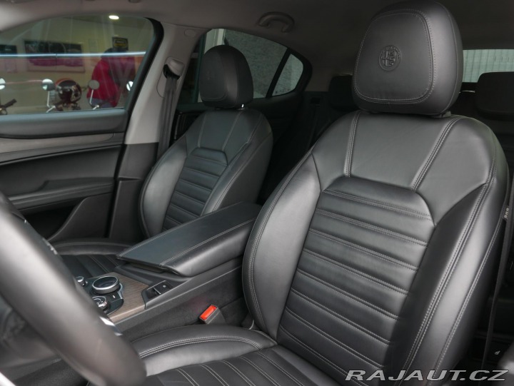 Alfa Romeo Stelvio 2,0i Turbo Q4 Automat 2017