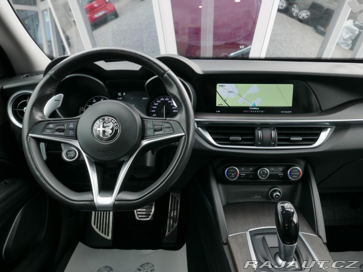 Alfa Romeo Stelvio 2,0i Turbo 280 Q4 REZERVA 2017