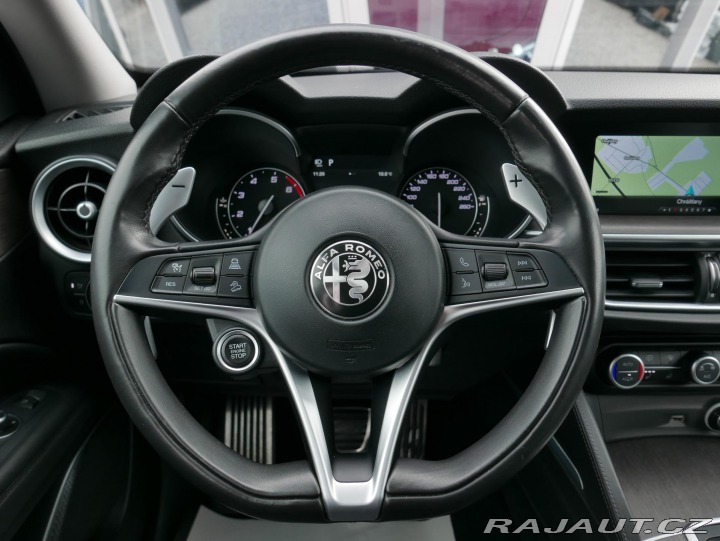 Alfa Romeo Stelvio 2,0i Turbo 280 Q4 REZERVA 2017