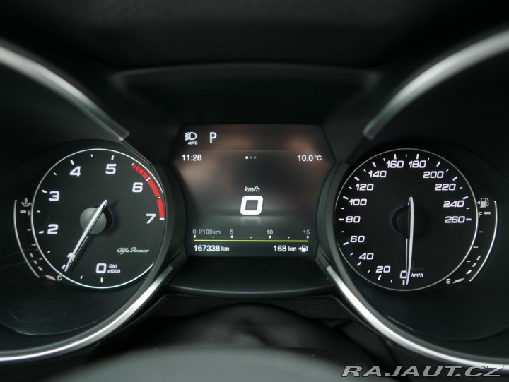 Alfa Romeo Stelvio 2,0i Turbo 280 Q4 REZERVA 2017