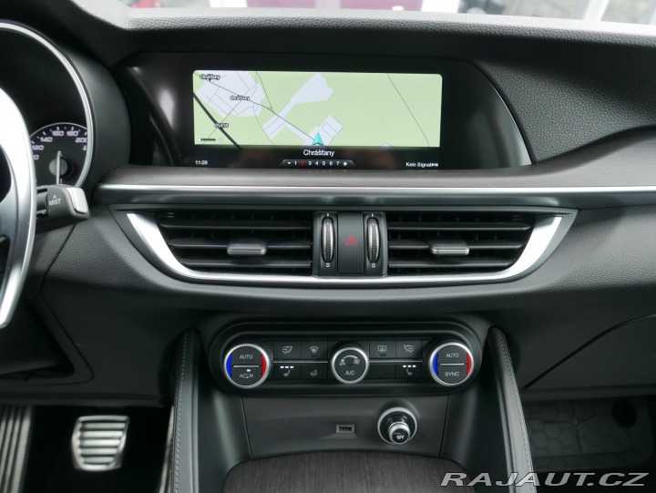 Alfa Romeo Stelvio 2,0i Turbo 280 Q4 REZERVA 2017